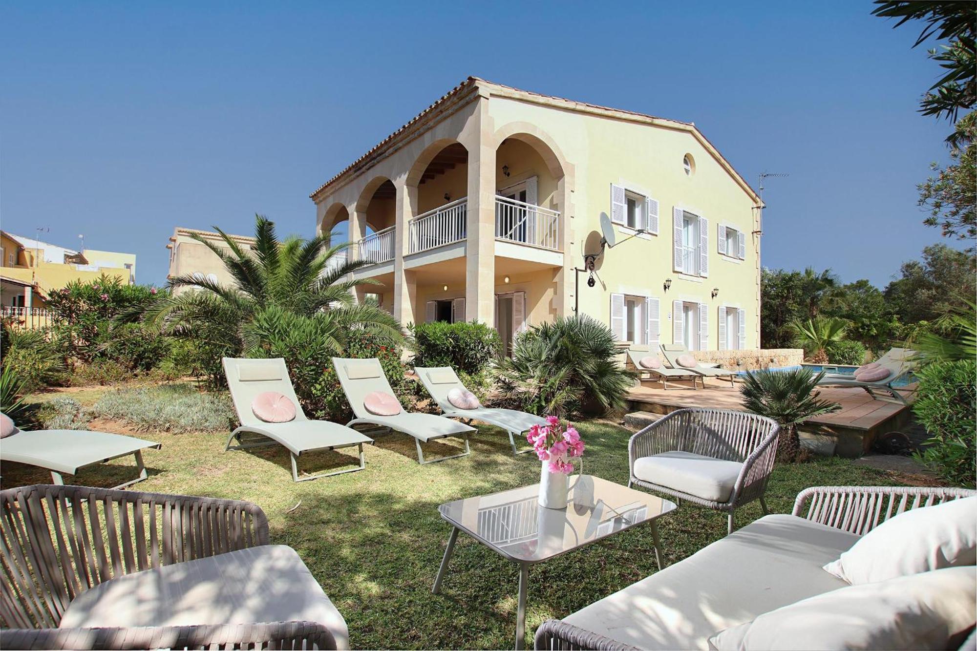 Villa Amoros Alcudia (Mallorca)